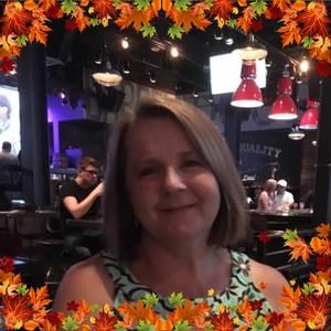 Meet your Posher, Lidia